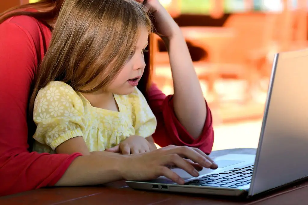 Kid Learning Computer