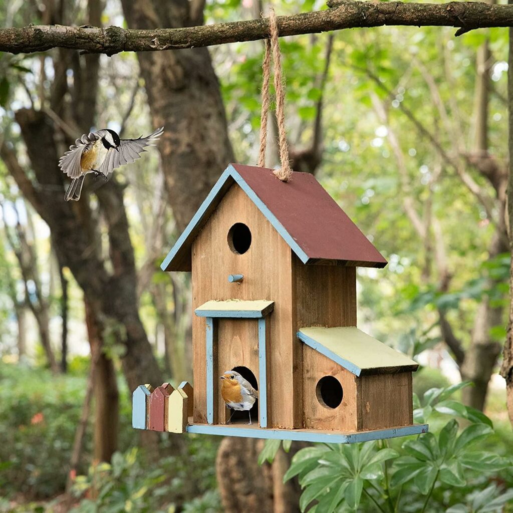 Wooden Birdhouse Feeder